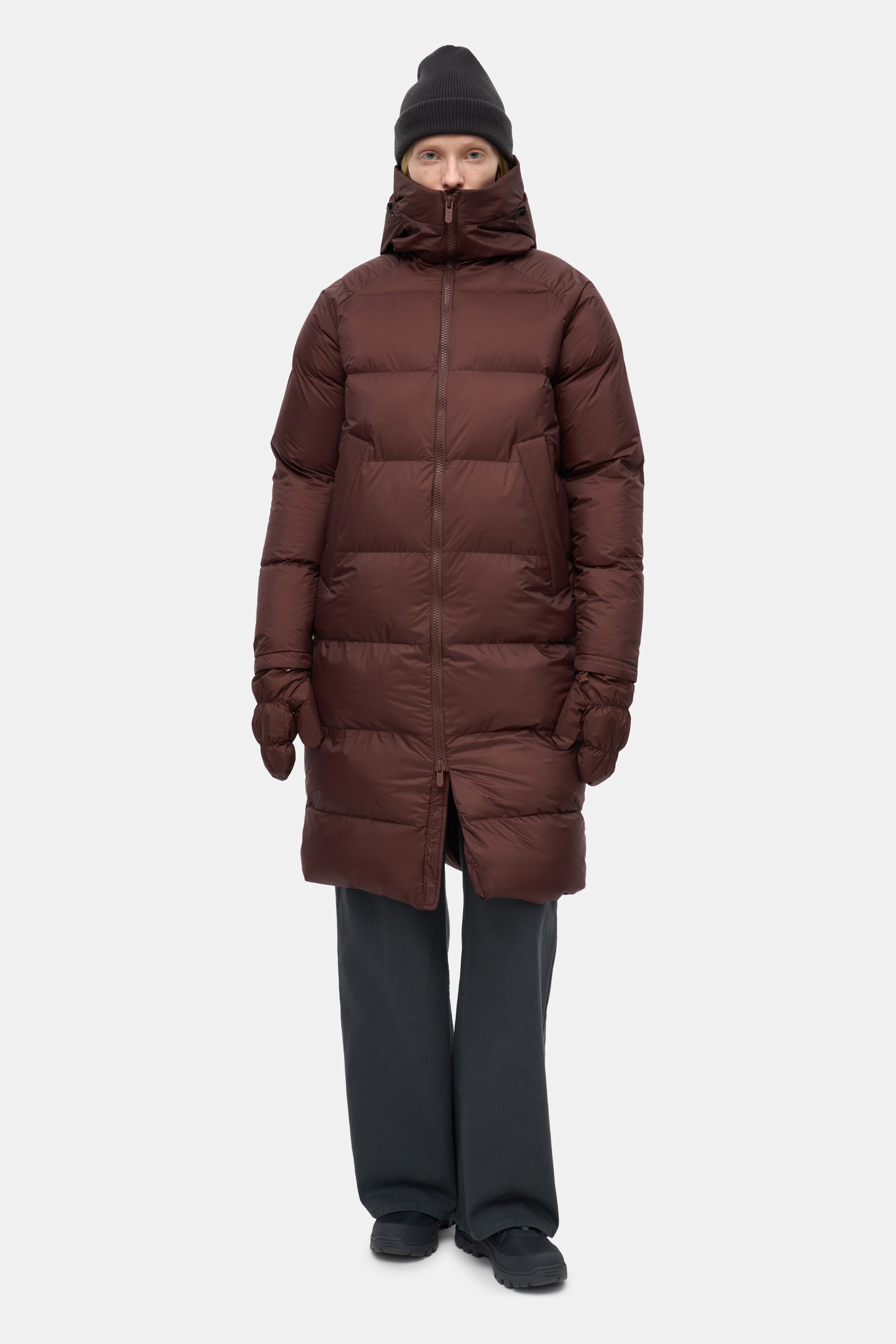 Пуховик бордово-коричневый